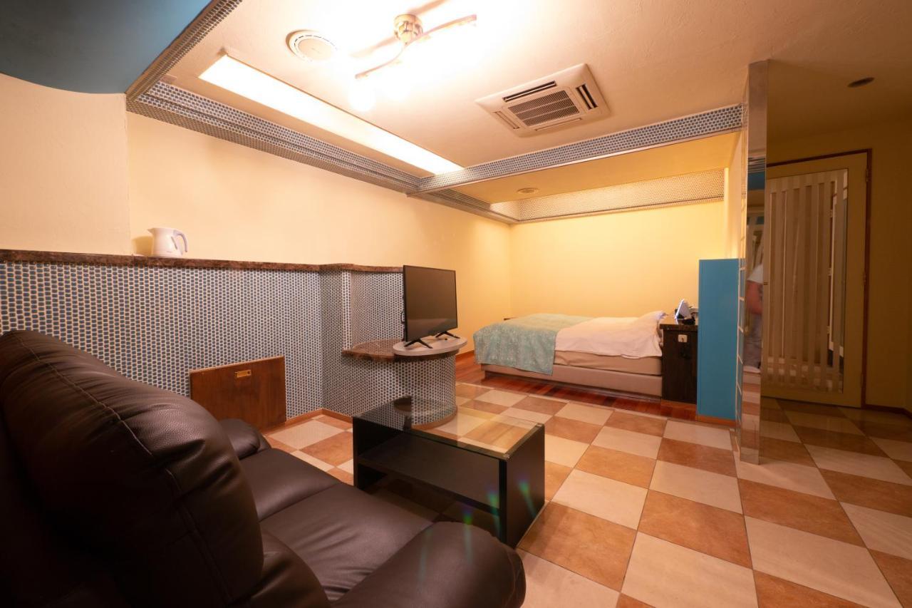 Hotel Rplus日高 (Adults Only) Hidaka  Exterior foto